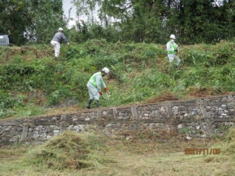 一般社団法人兵庫県建設業協会主催の河川草刈清掃活動に参加